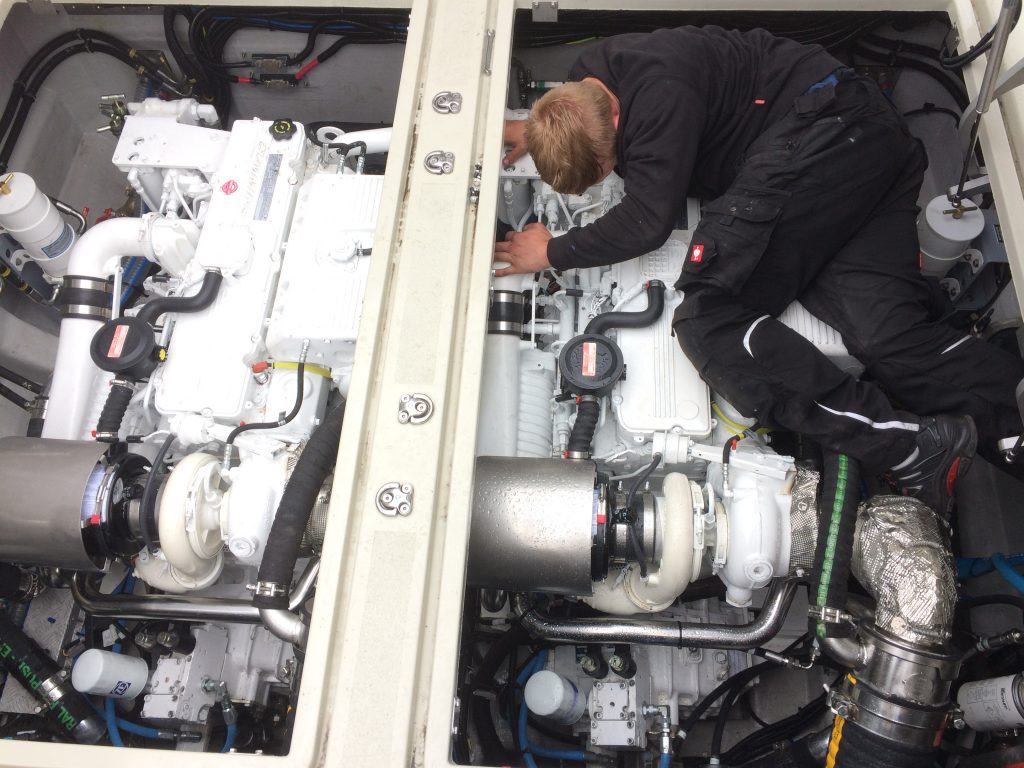 Cummins Dealer Marine Engineering Services